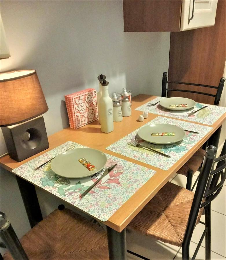 Beautiful Apartment In Koukaki! Афіни Екстер'єр фото